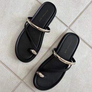 Madden Girl Caribbean Sandal